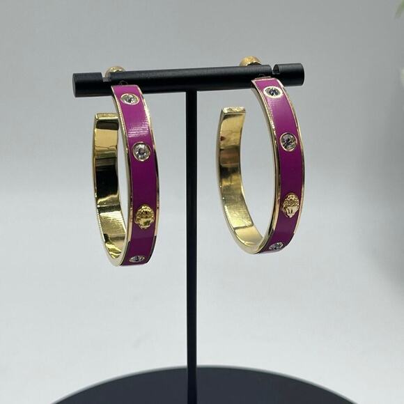 Kurt Geiger Signed Fuchsia Enamel Eagle & Crystal Hoop Post Earrings - Picture 2 of 15